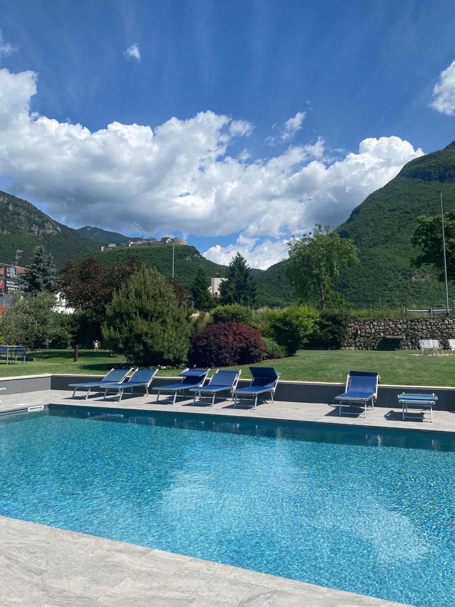 Villaggio Hotel Aquila Calliano  Exteriér fotografie